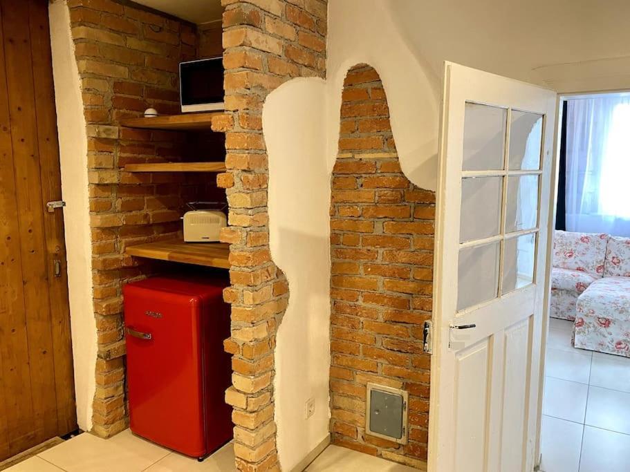 Gemuetlich & Einzigartig: Altbauloft In Apartment