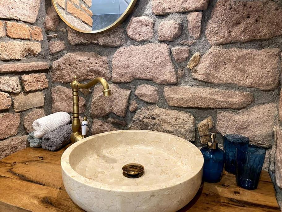 Gemuetlich & Einzigartig: Altbauloft In Apartment Edenkoben